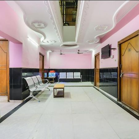 Hotel Raj Hans Dx New Delhi Exterior photo